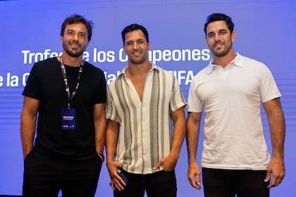 Juan Martín Hernández, Matías Moroni y Gonzalo Tiesi: campeones del rugby presentes para conocer la Copa del Mundo.
