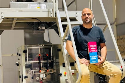 Juan Pablo Ferretti lanzó Crowie en 2016