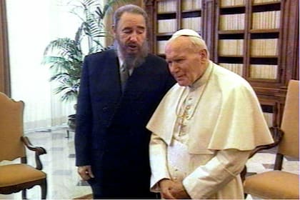 Juan Pablo II fue el primer papa en visitar Cuba