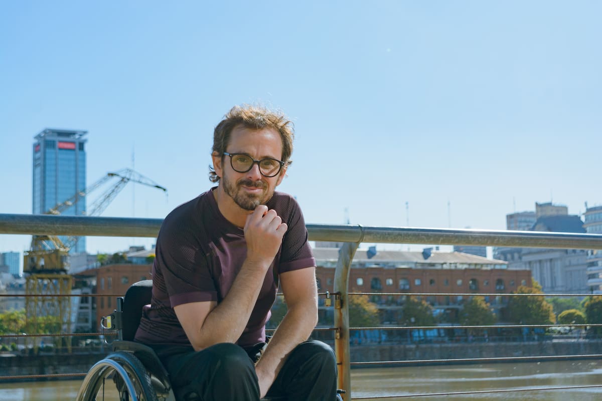 Juan Pablo Regalado y la historia de resiliencia que lo llevó a El Eternauta