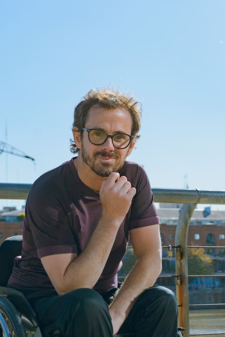 Juan Pablo Regalado y la historia de resiliencia que lo llevó a El Eternauta