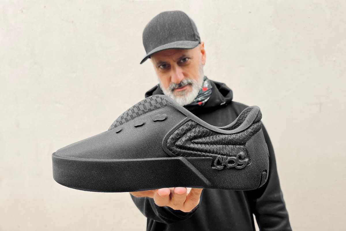 Juan Pablo Tesei es el creador de Popsico, diseñador del modelo Sincro y responsable de que haya representación argentina en Zellerfeld, la tienda para imprimir zapatillas