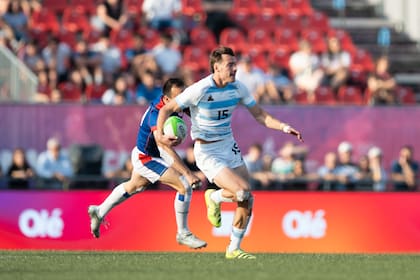 Juan Patricio Batac llevó hinchada propia a Rosario desde Junín, distante 200 kilómetros; es uno de los nuevos integrantes de gran talla en la selección de seven.