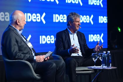 Juan Pazo junto a Julián García, consejero IDEA Rosario y director Ejecutivo de Adira