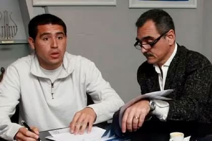 Juan Román Riquelme junto a Daniel Bolotnicoff