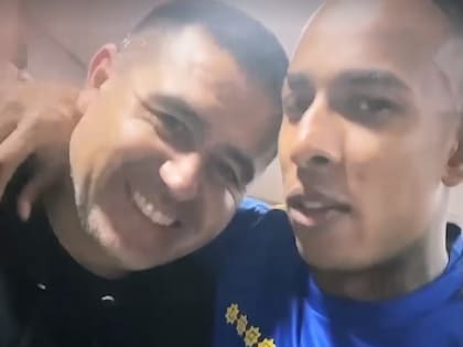 Juan Román Riquelme y Sebastián Villa tienen buena relación y podrían reencontrarse en Boca