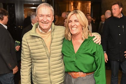 Juan Schiaretti junto a Candelaria De la Sota
