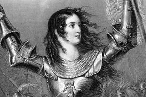 Juana, en realidad, no empuñaba una espada sino un estandarte.