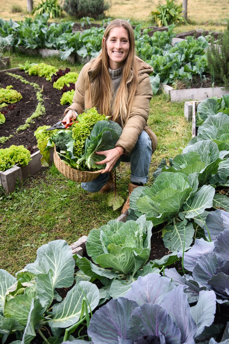 Juana Guimarey comparte con sus vecinos su pasión por la huerta