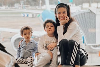 Juana Repetto, entre emociones y polémicas en el primer día de jardín de su hijo