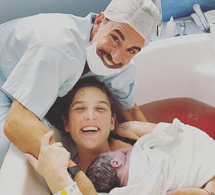 Juana Repetto y su pareja, Sebastian Graviotto, celebran la llegada de Belisario