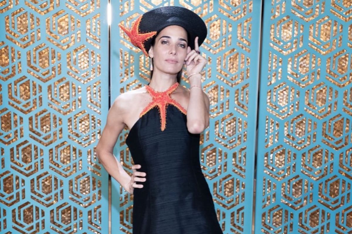 Juana Viale deslumbró con un look marítimo y con aires de estrella