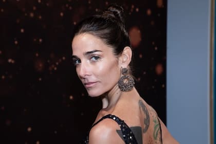 Juana Viale sorprendió con un diseño de Gino Bogani (Foto: Instagram/@mirthalegrand)