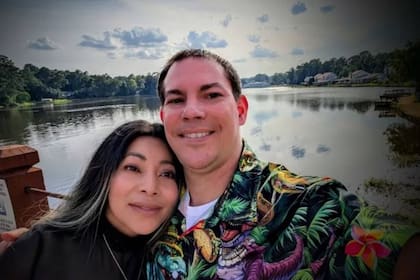 Juana y su esposo Jason McIntosh, antes de su detención