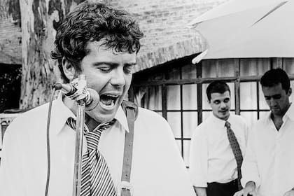 Juanchi el día de su boda, en 1997. Pericos entraba en un hiato tras el éxito de Big Yuyo, Pampas Reggae y Yerba Buena