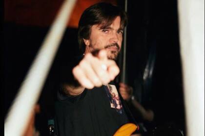 Juanes pasó de estrella a fan.