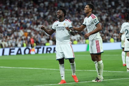 Jude Belligham redondeó un gran partido, en el que asistió tanto a Mbappé como a Vinicius Junior.