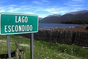 Jueces federales viajaron a Lago Escondido con el ministro de Justicia porteño y directivos del Grupo Clarin, y después se difundieron chats -supuestamente filtrados- en los que los protagonistas del viaje acordaban cómo ocultarlo