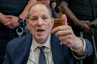 Juez declara juicio nulo por cargo de violación en caso de Weinstein