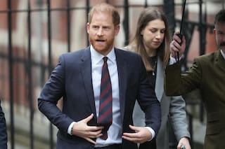 Juez desestima demanda del príncipe Enrique contra editorial del Daily Mail