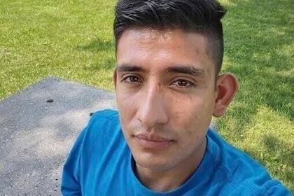 Jueza de inmigración niega fianza a hombre detenido por ICE tras casi morir en tiroteo en Iowa
