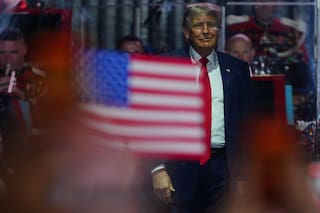 Jueza federal frena orden electoral de Trump para crear una lista federal de votantes