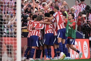 Atlético de Madrid se lleva el derbi al vencer 2-1 al Real Madrid y se coloca segundo en La Liga