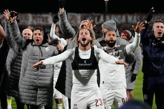 Fluminense sufre ante Platense, pero avanza a semifinales de Copa Libertadores