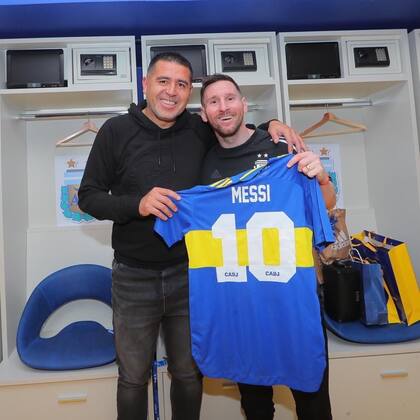 ¿Jugará Messi en el partido despedida de Riquelme?