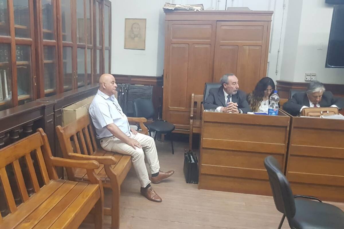 Juicio a Fabián Constantino, intendente de la localidad entrerriana de Gilbert acusados de abusar sexualmente de tres mujeres