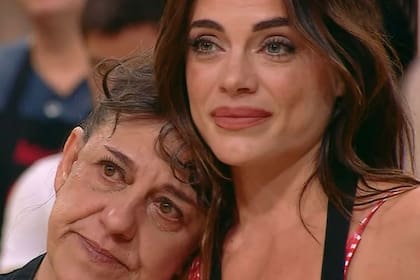 Julia Calvo y Attias quedaron en la cuerda floja