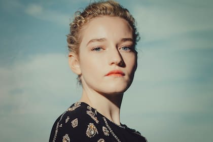 Julia Garner, una actriz con mucha personalidad