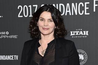 Julia Ormond y el infierno que sufrió a manos de Harvey Weinstein y por qué se animó ahora a denunciarlo por abuso sexual