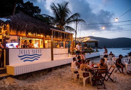 Júlia Surtô. Ilha Grande
