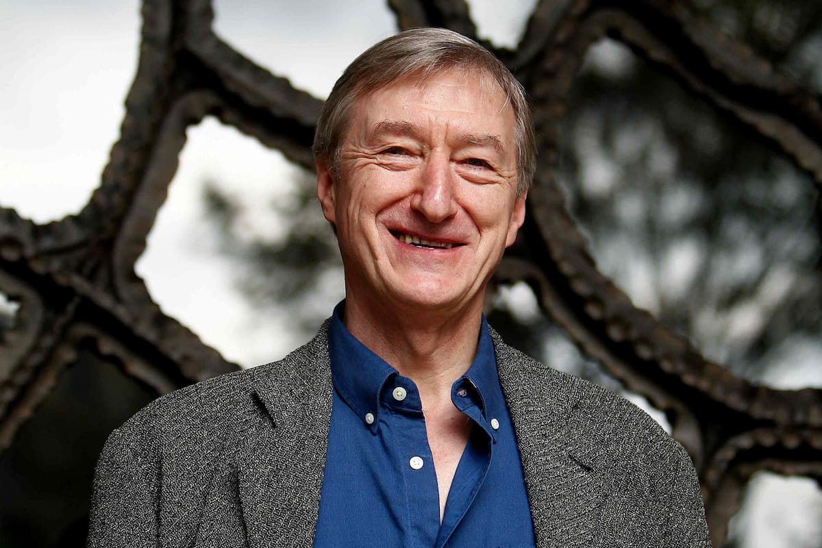 Julian Barnes