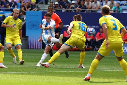 Julián Álvarez dijo que quiere pensar si sigue en Manchester City y Guardiola se enojó