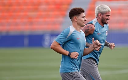 Julián Alvarez en el Atlético de Madrid junto a Rodrigo De Paul, su mejor amigo en el equipo español