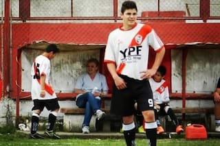 El pueblo de 3400 habitantes en el que River busca al clon de Julián Álvarez