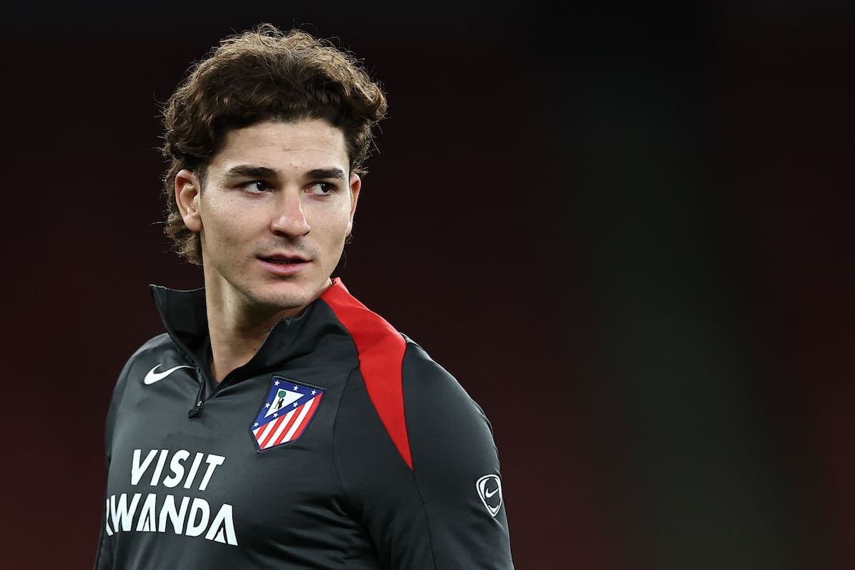 Julián Alvarez se sumó a Atlético de Madrid tras el Mundial y las vacaciones: en los próximos días se definirá su futuro