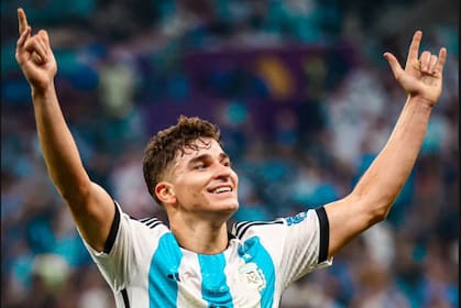 Julián Álvarez se sumó a la movida de Spidermans en el Obelisco, que tendrá lugar este domingo