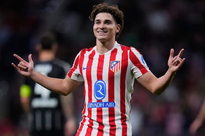 Julián Álvarez será titular en el encuentro de este martes entre Arsenal y Atlético de Madrid; ya anotó un gol en esta edición