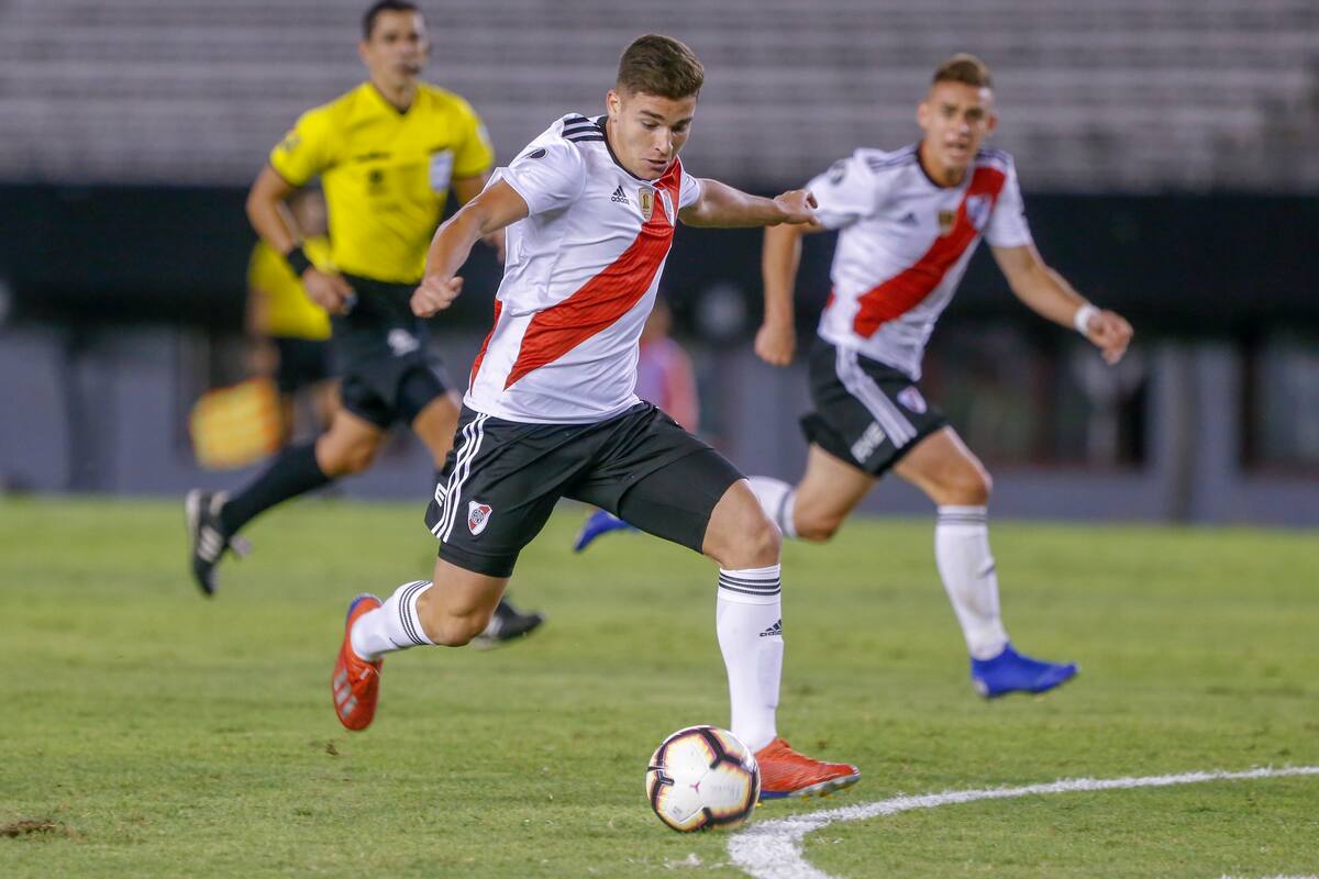 Julián Álvarez, uno de los juveniles que tendrá en cuenta Gallardo para este semestre