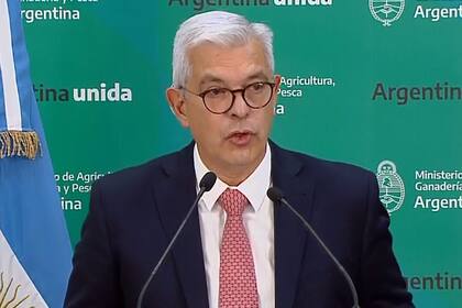 Julian Dominguez ministro de agricultura