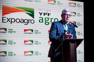 Julián Domínguez, ministro de Agricultura, en la cena de expositores de Expoagro; prometió no subir retenciones ni cerrar exportaciones