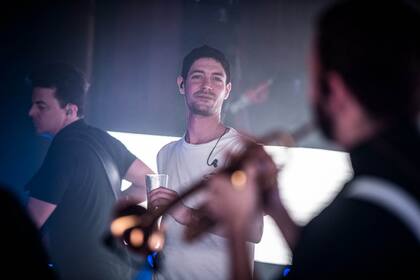 Julián Kartún de El Kuelgue habla del coronavirus y cómo está impactando en el trabajo de su banda