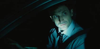 Julián Villagrán interpreta a Germán en este drama que te mantendrá en el sillón hasta el final