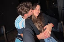 Julián Álvarez compartió una foto retro con su novia en Calchín y revolucionó las redes