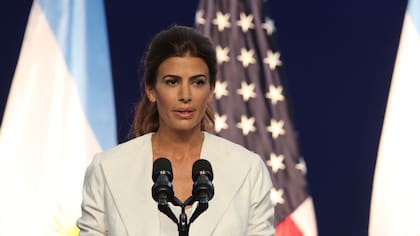 Juliana Awada, mientras la visita de Michelle Obama al país