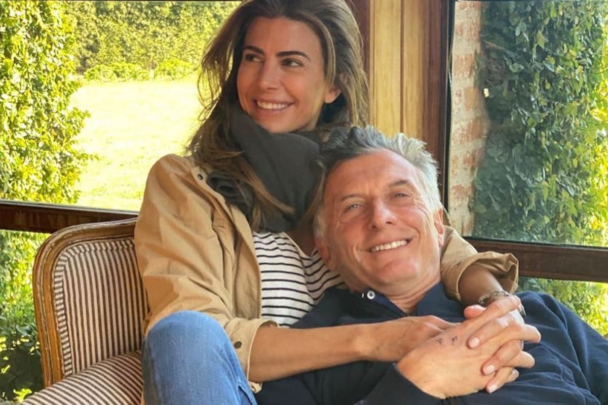 Juliana Awada subió una foto con Mauricio Macri luego del escándalo del allanamiento