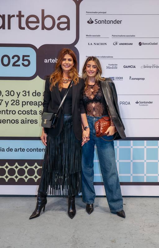 Juliana Awada y "Tini" Barbier